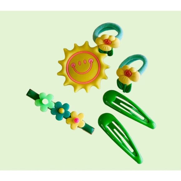 Boutique Other - Cute Set 6 PCs Green Hair Clips for Girls & Toddler Snap Clips Barrettes Gift